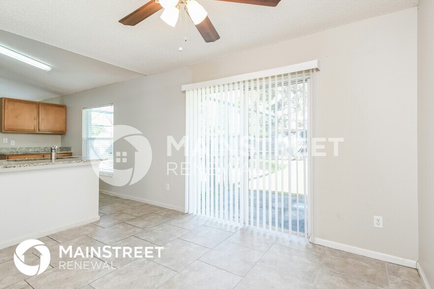 Building Photo - 625 Regency Way