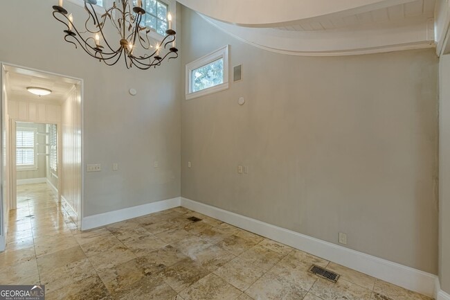 Building Photo - 1957 Walker Ave