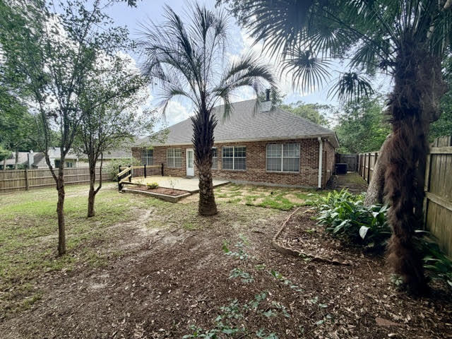 Building Photo - 883 Alawai Ave