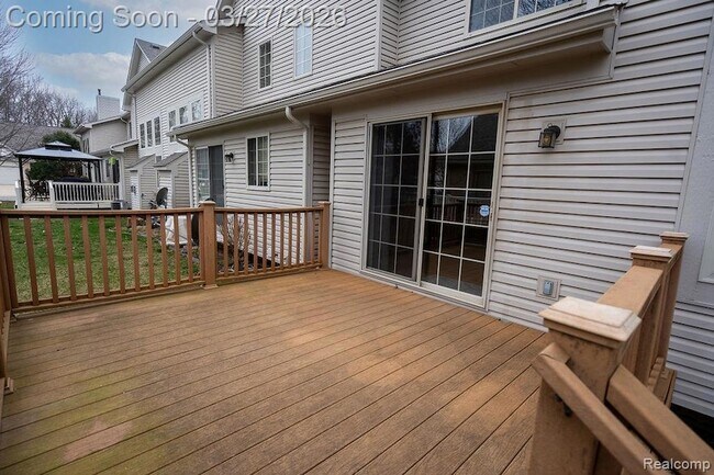 Building Photo - 23869 McCort Dr