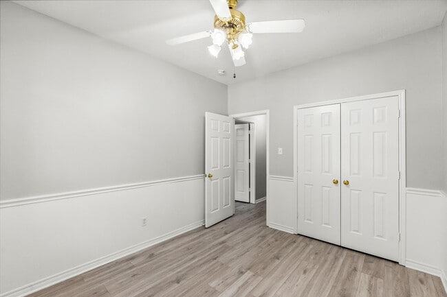 Building Photo - 155 N Wimberly Way