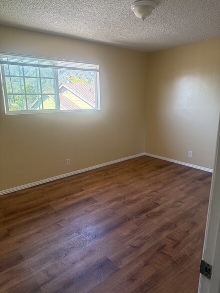 Building Photo - 2608 Manhattan Ave