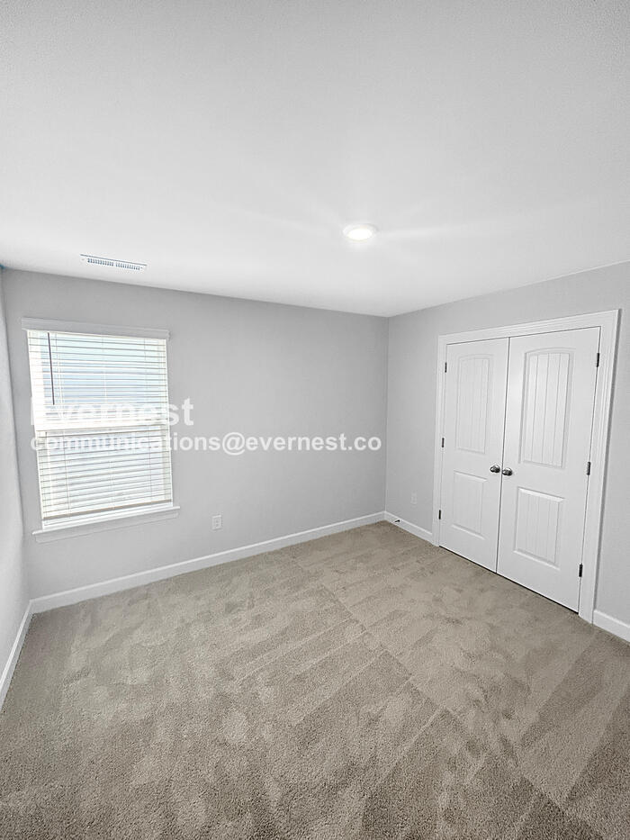 Building Photo - 2312 Valverde Wy