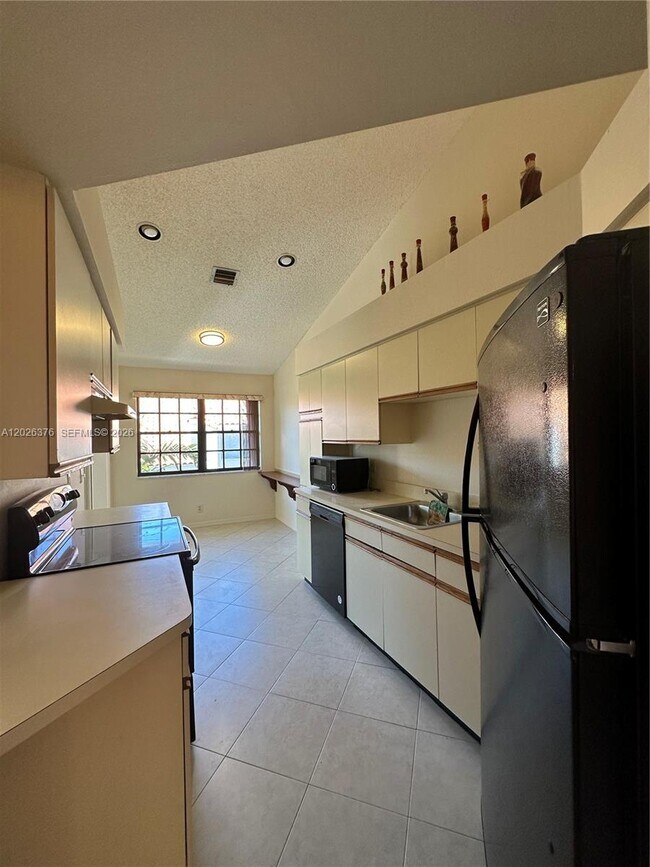 Building Photo - 3176 Arbor Ln