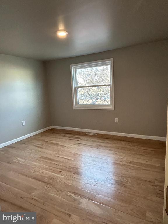 Building Photo - 580 Walnut St