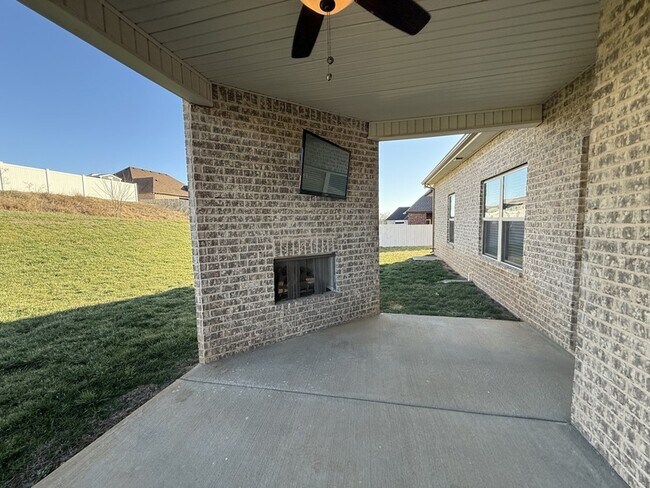 Building Photo - 1124 Watercress Ct