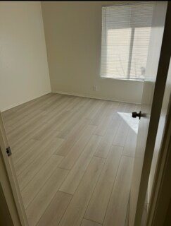 Building Photo - 522 E Ave Q-5