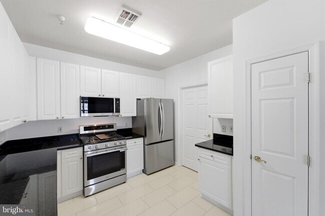 Building Photo - 4330 Cannon Ridge Ct