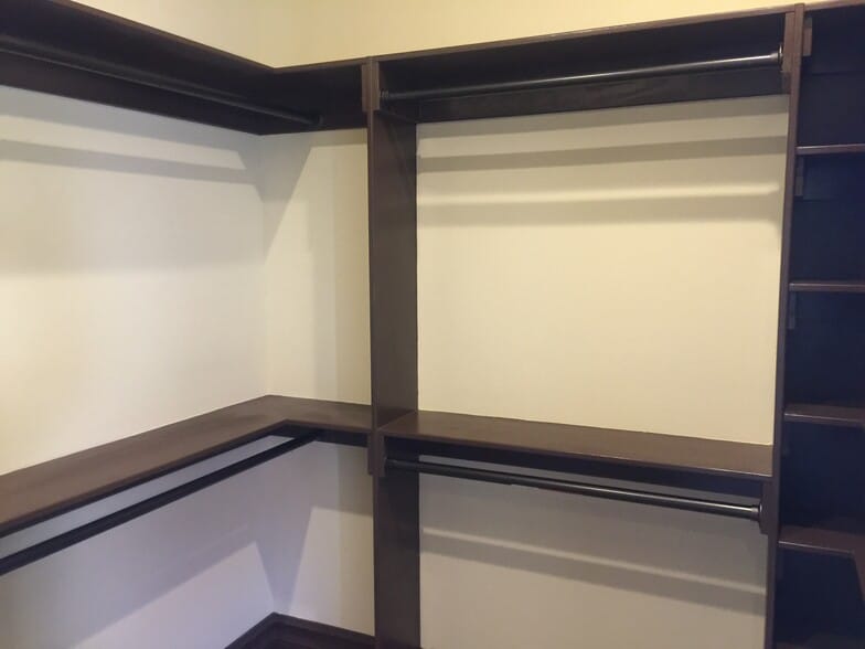 Building Photo - 220 Geneva Ave