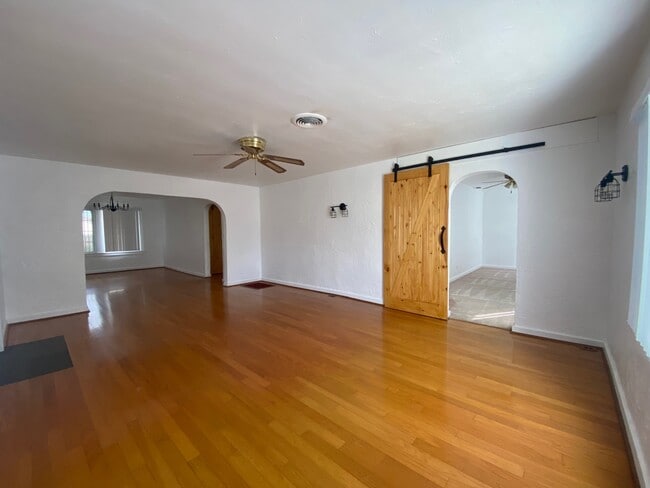 Building Photo - 5802 Arboga Rd