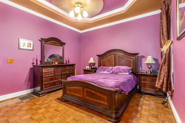 Building Photo - 65 Claire Dr SE