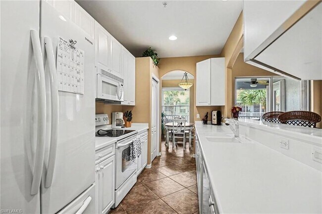 Building Photo - 1230 Sweetwater Ln
