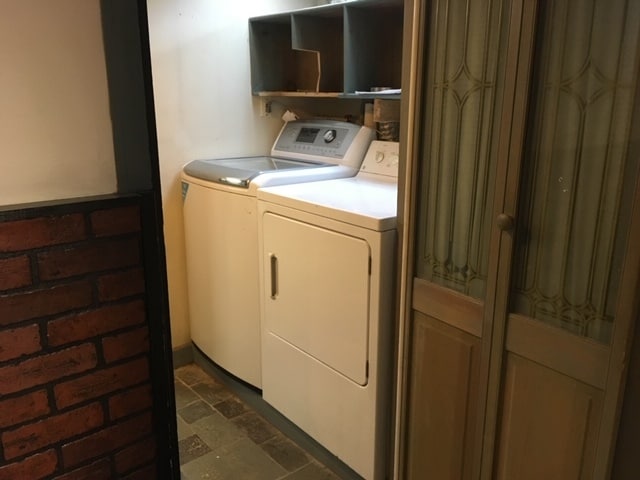Washer /Dryer - 63 Portsmouth Ave
