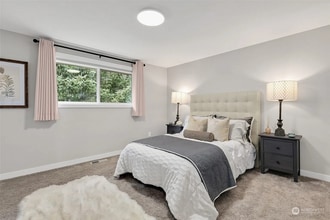 Building Photo - 1652 Index Ave SE