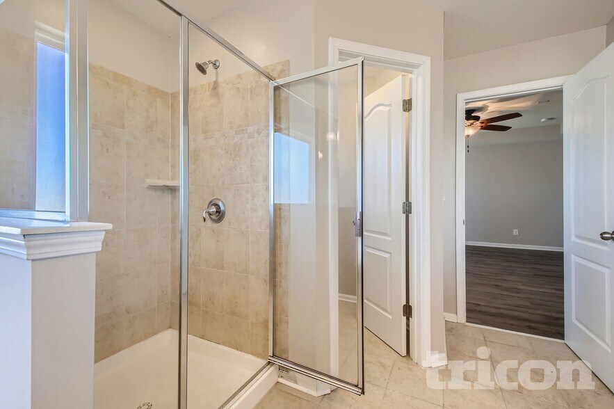 Building Photo - 1212 Screech Owl Rd