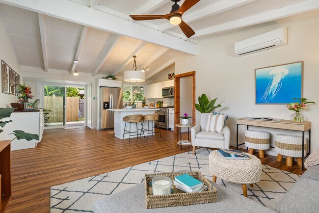 Building Photo - 3BR/3BA Unfurnished Home in Enchanted Lake...