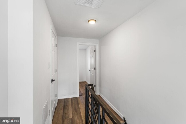Building Photo - 3058 Tilton St
