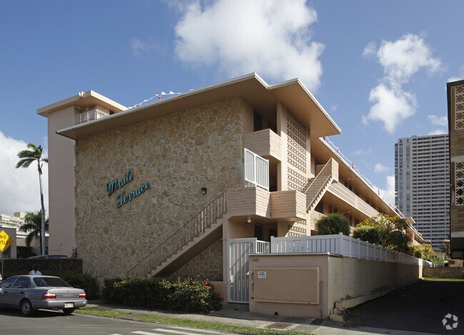 Building Photo - Maile Terrace