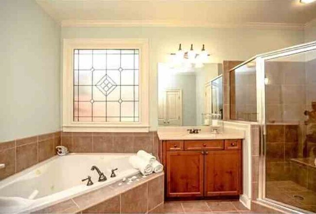 Building Photo - 11874 Aspen Forest Dr