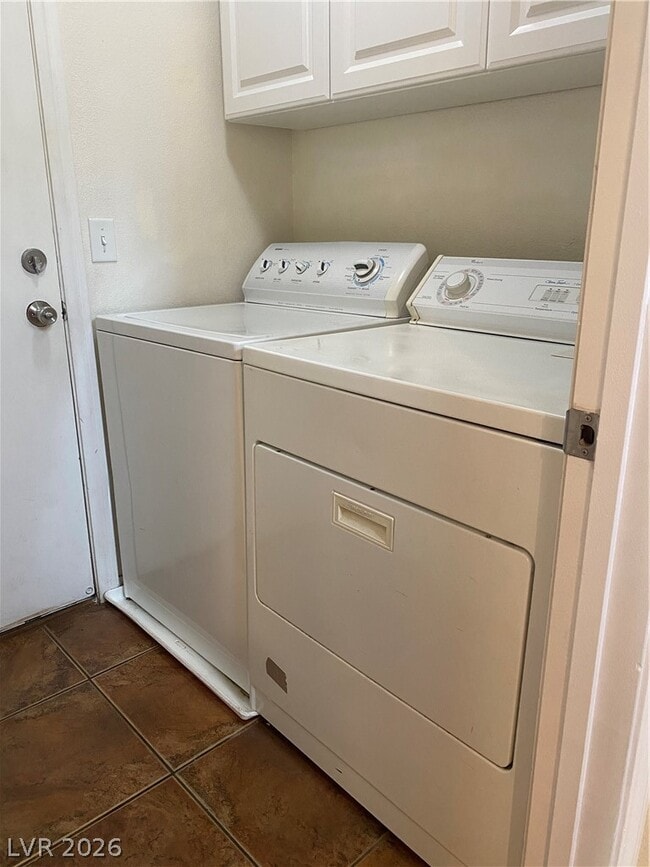 Building Photo - 8037 N Cabbage Cove St