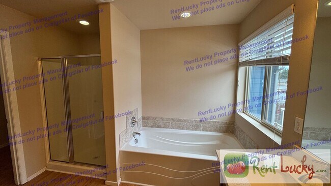 Building Photo - Spacious 4-Bedroom Home | 2.5 Bath | A/C |...
