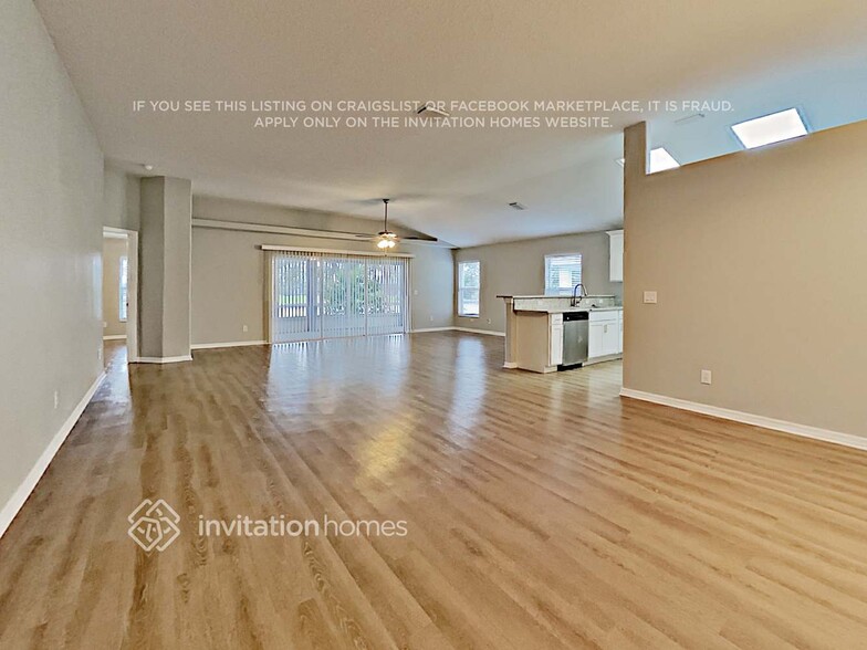 Building Photo - 3967 Montesino Dr