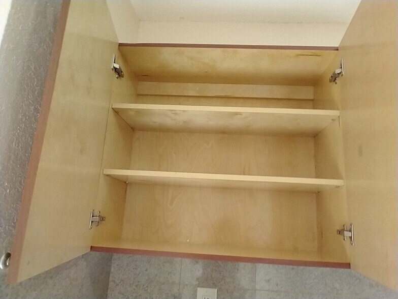 Building Photo - 145 W 43rd St