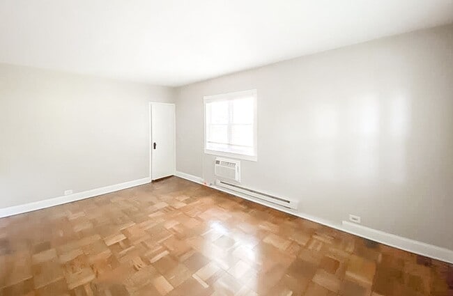 Building Photo - Gorgeous End Unit Madison Model Nestled In...