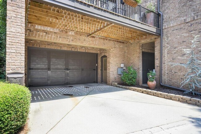 Building Photo - 3601 Habersham Rd NW