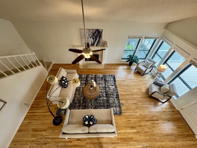 Building Photo - 339 Admiral Cir