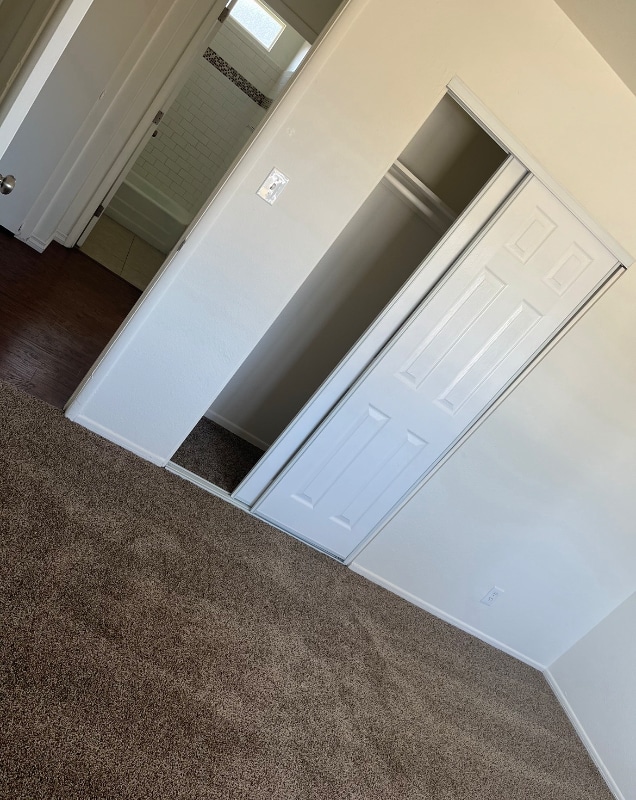 Building Photo - 1406 Redwood St