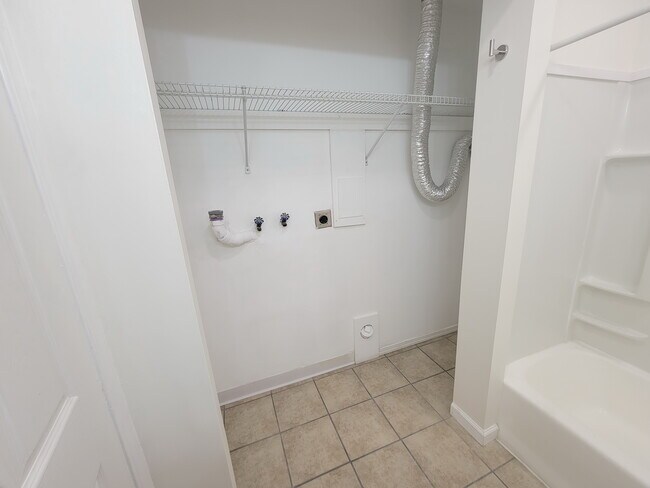 Building Photo - 101 South St