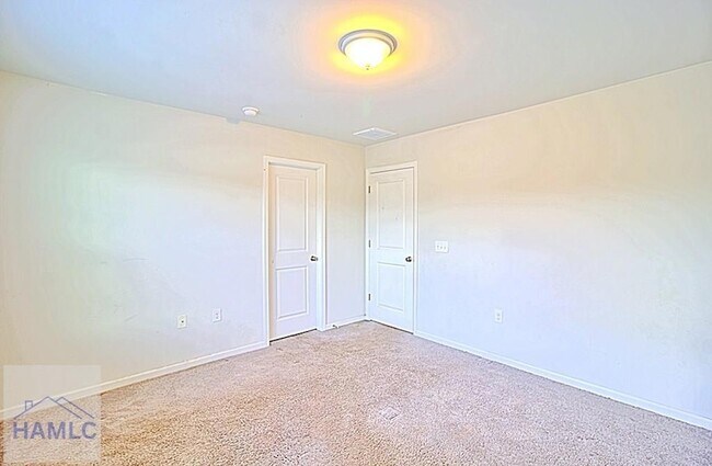 Building Photo - 224 Enclave Wy