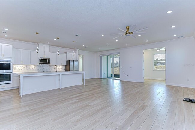 Building Photo - 10027 Dolphin Gull Cir