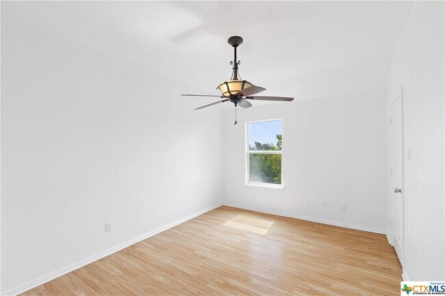 Building Photo - 156 Pecanwood S
