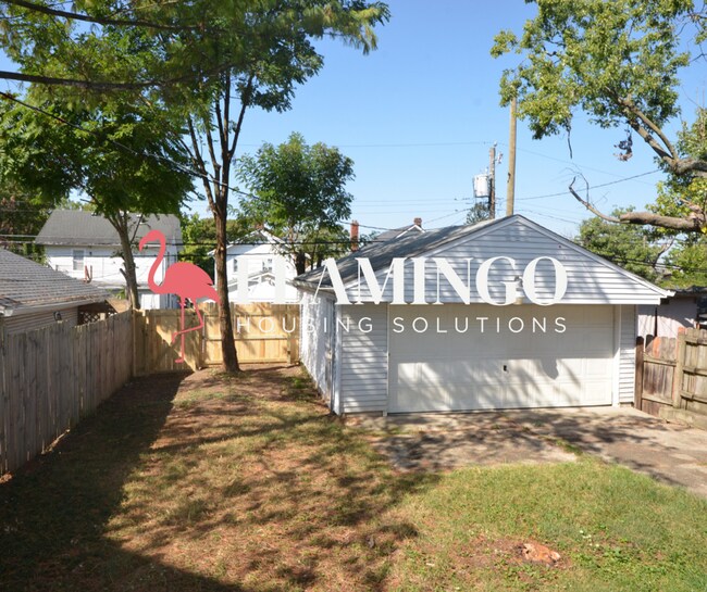 Building Photo - 37 S Cherrywood Ave