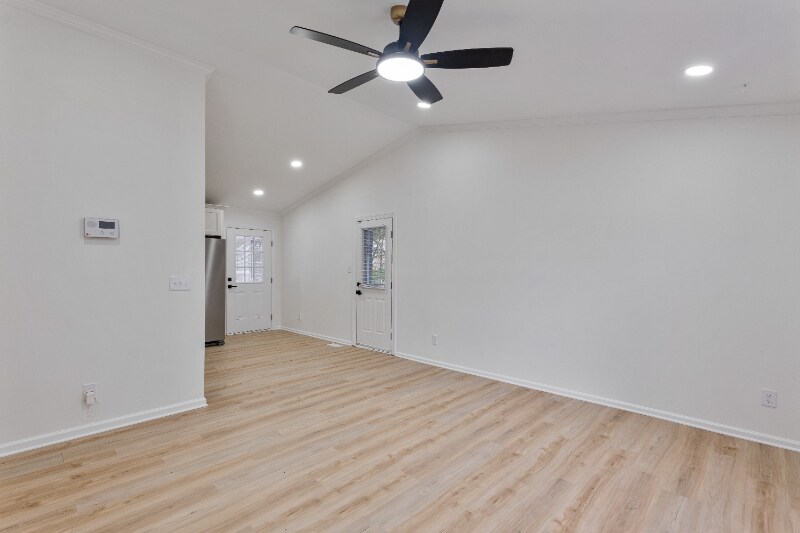 Building Photo - 5802 Lillie Dr