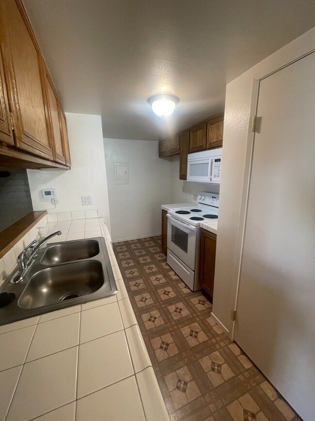 Building Photo - 2061 N Avenida Refugio