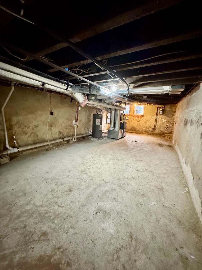 Building Photo - 108 N 56th St