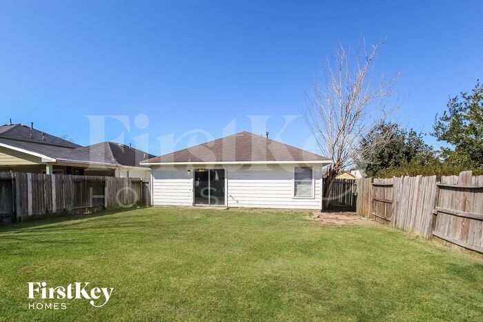Building Photo - 7318 River Pines Dr