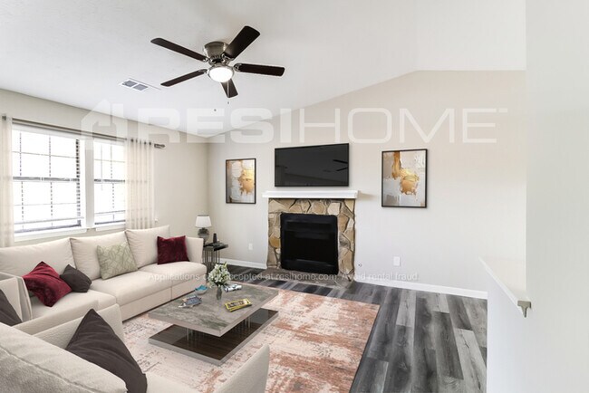 Building Photo - 2124 Mallard Way