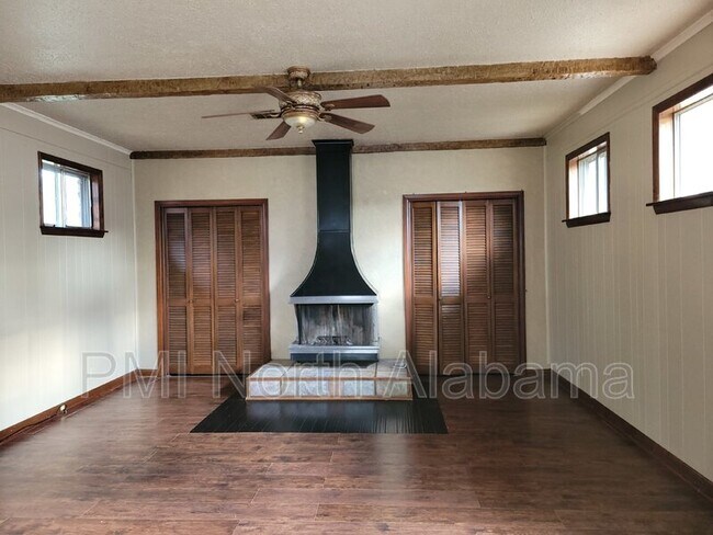Building Photo - 3503 Crestmore Cir NW