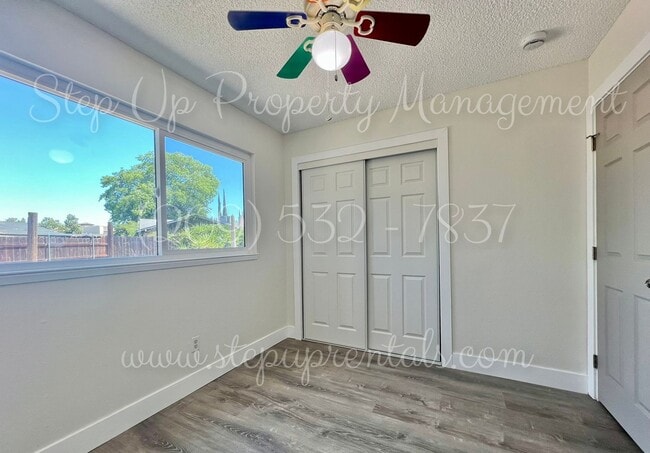 Building Photo - Beautifully Updated 4-Bedroom Home on Half...