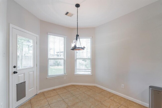 Building Photo - 51 N Marshside Pl