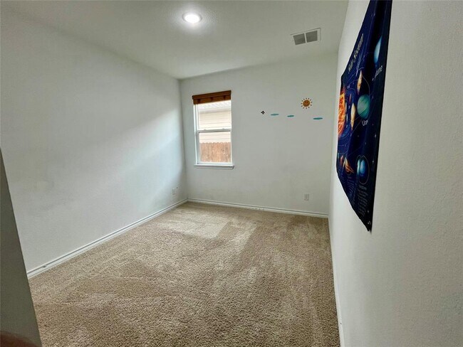 Building Photo - 507 Stinchcomb Rd