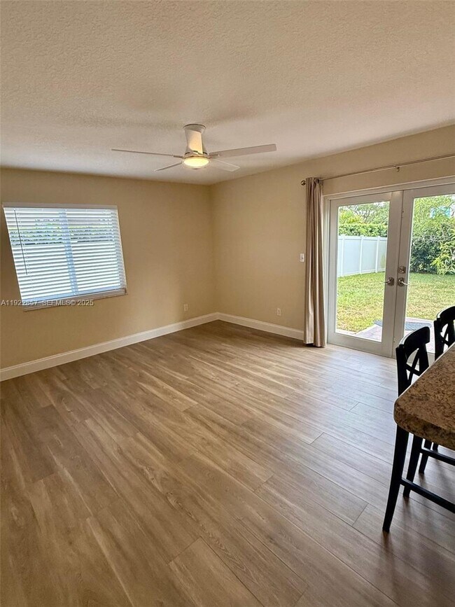 Building Photo - 11561 SW 51st St