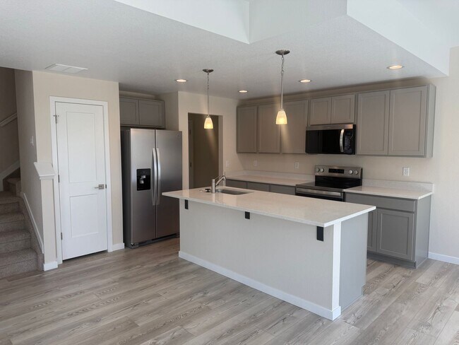 Building Photo - New Construction Townhome in University Park