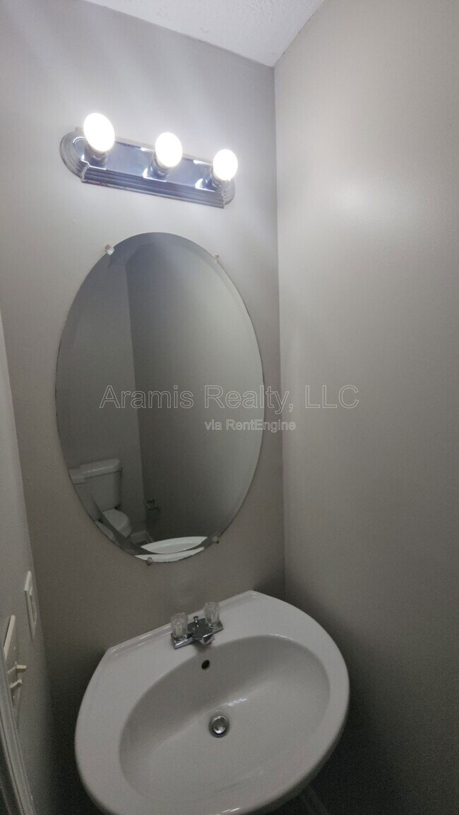 Building Photo - 3752 Waldrop Ln