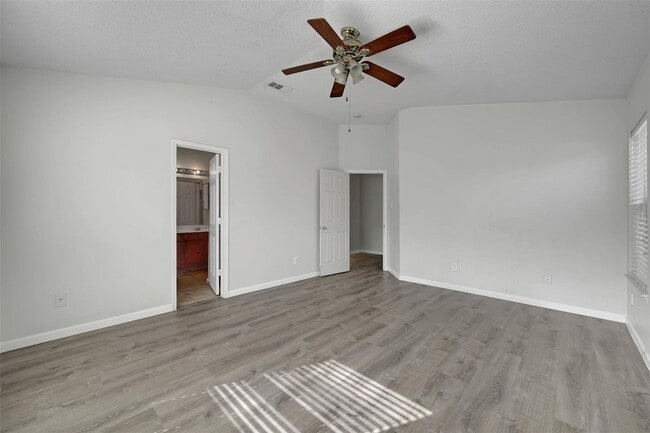 Building Photo - 3 Bed Brick in Watauga, TX