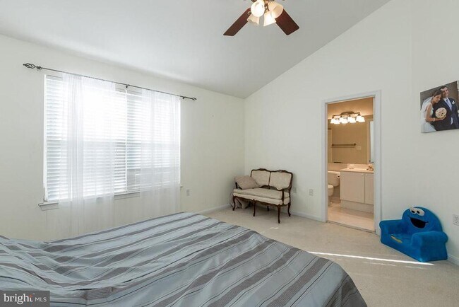 Building Photo - 2685 Cameron Way